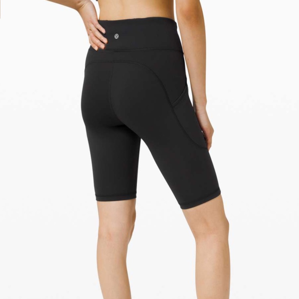 Lululemon Invigorate High-Rise Short 10"